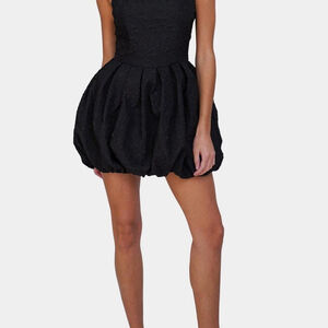 ELLIATT
Wesley Dress
Size medium